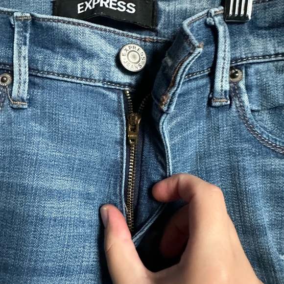 Women’s Express Stretch Performance Mid Rise Ankle Legging Jeans - Picture 2 of 8